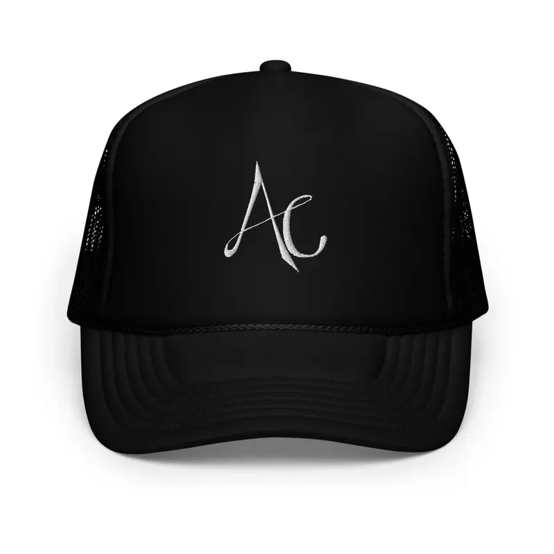 Cappello con logo bianco AllCaretoday